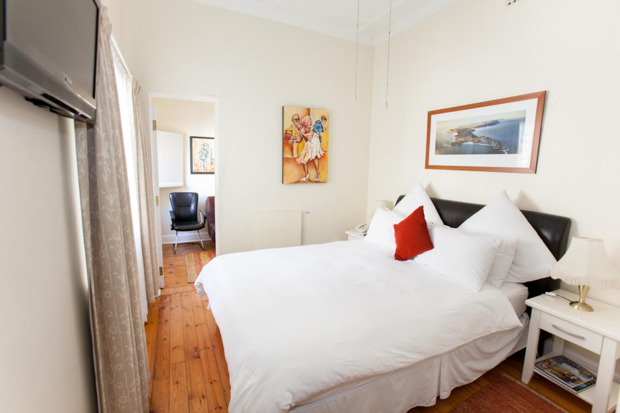 Brenwin Guest House Cape Town Exterior photo